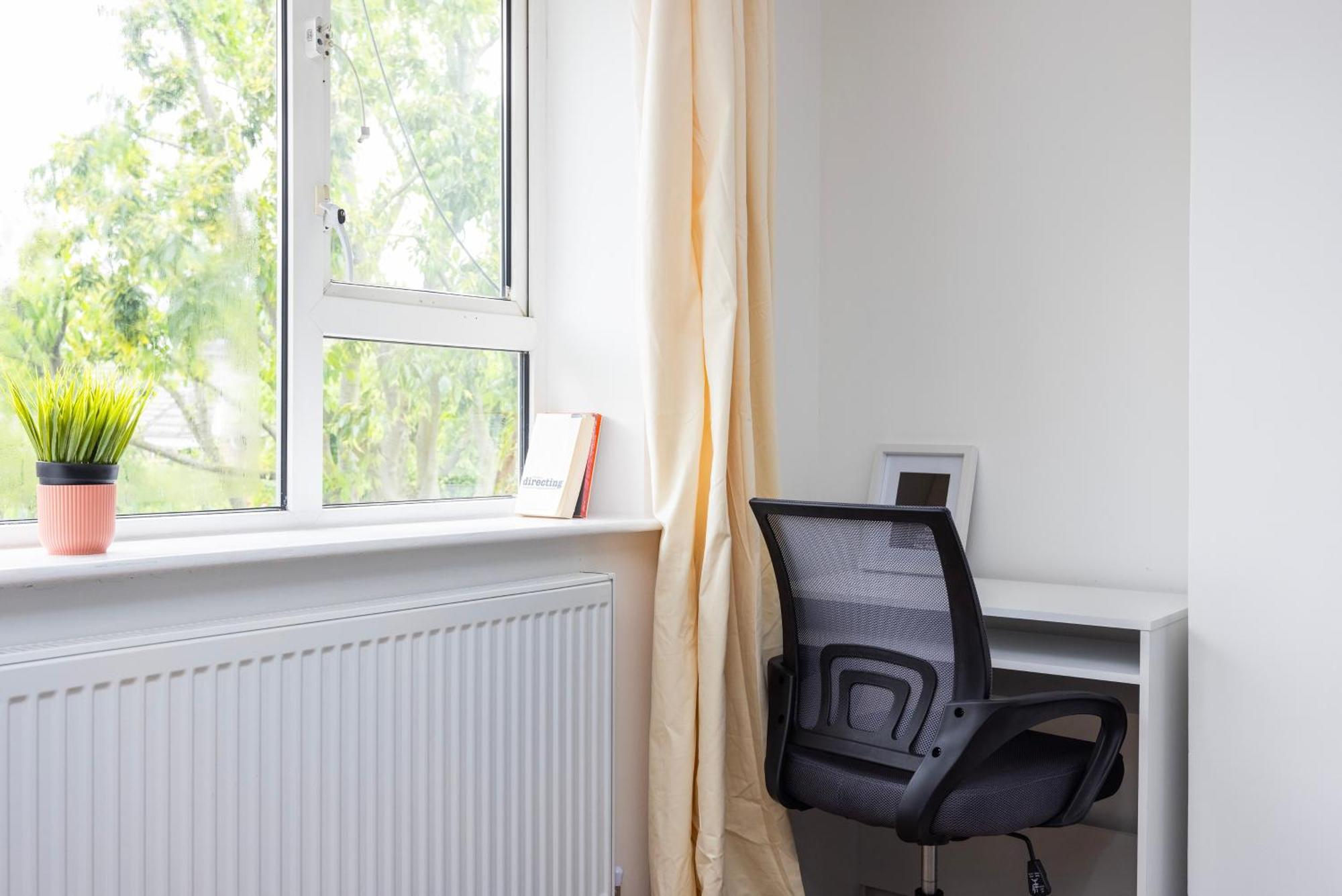 Excel O2 Stunning Large 3 Bedroom Apartment With Balcony London Eksteriør billede